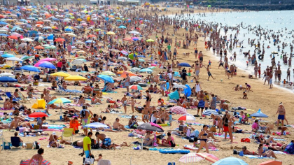 Cât costă un covrig și o porție de gogoși pe faleza din Eforie: „Doamne ferește ce prețuri!”