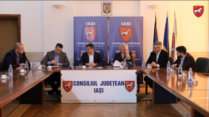 Sporuri ”nesimțite” la CJ Iași, în timp ce indemnizațiile pentru mame și bursele elevilor sunt tăiate. Angajații Consiliului iau bani pentru condiții periculoase de muncă și vouchere de vacanță