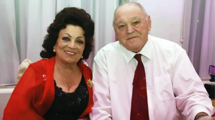 Unde va fi înmormântat Mircea Câmpeanu? Numele lui apare pe crucea fostei soții, Ileana Sărăroiu
