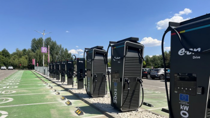 E.ON Drive Infrastructure deschide un hub de încărcare a maşinilor electrice în Complexul Comercial Vivo! Piteşti, cu 50 de puncte de încărcare