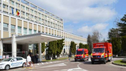 O asistentă medicală a murit în timp ce era la serviciu. Femeia avea 45 de ani