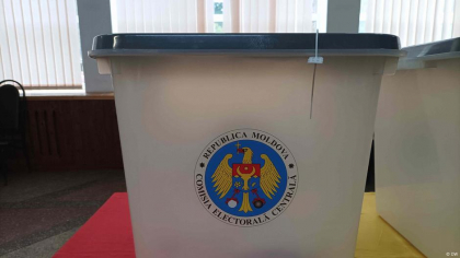 Cum e folosită România în campania contra Maiei Sandu