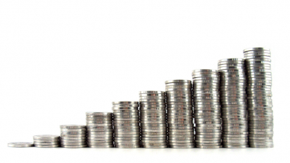 Curs valutar 22 iulie. Euro a crescut ușor, la fel și aurul