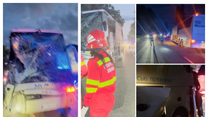 Accident grav între un microbuz și un autocar din Ucraina. O persoană a murit pe loc, a fost activat PLANUL ROȘU de intervenție