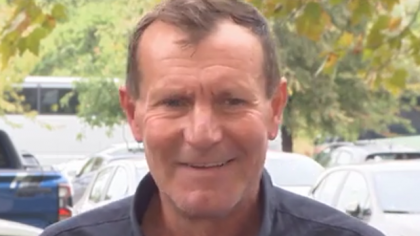 Un român a descoperit uluit că figurează mort în acte de 20 de ani: „La taxe sunt viu”