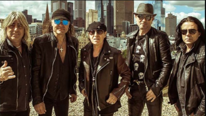 SCORPIONS a lansat videoclipul „Blackout (Coming Home Live)” și o colecție limitată de timbre!
