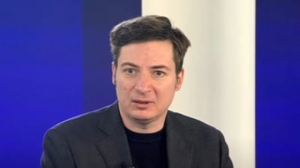 "Suntem toți deja în faliment avansat și inevitabil", avertizează Andrei Caramitru. "Democrația - când ai prea mulți dependenți de banii de la stat - dă chix"