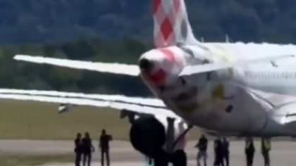 Incident șocant pe aeroport. Un bărbat a murit după ce a fost aspirat de reactorul unui avion. Unde a avut loc tragedia VIDEO