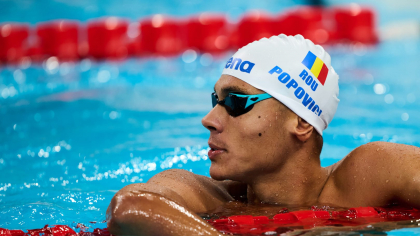 David Popovici, medalie de aur la Campionatele Europene U23. Campionul olimpic şi-a spulberat adversarii în proba de 200 m liber