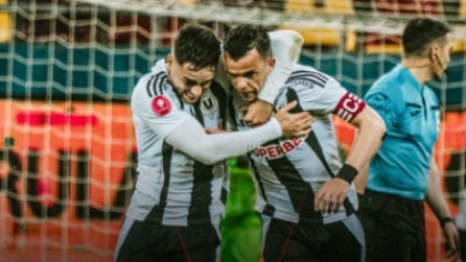 Nebunie de meci în Dinamo - U Cluj. Echipa care a dat trei goluri în inferioritate numerică