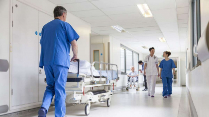 Alertă medicală: Tot mai mulți adolescenți ajung la spital cu supradoze de droguri