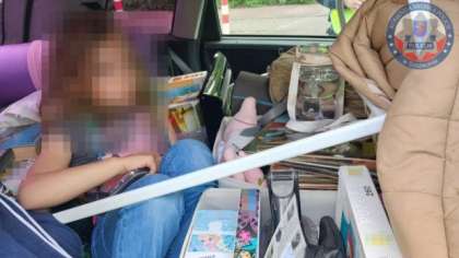 Polițiști rămași muți când au deschis portiera mașinii pe care o conducea o mamă, în Polonia