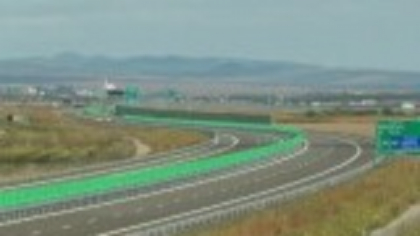 Un lot al din A7 nu poate fi deschis din cauza unor suduri greșite. Investiții de milioane de lei sunt nefolosite în România