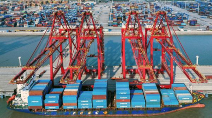 China, fericită că gheața din Arctica se topește. Beijingul trimite primul cargo către Europa care taie drum prin calota glaciară