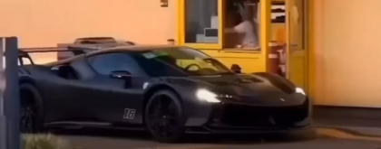 Charles Leclerc s-a dus cu Ferrariul la McDrive, alături de logodnica sa, după GP-ul de la Imola