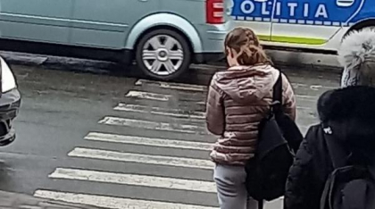 O autospecială de Poliție a lovit un pieton în București