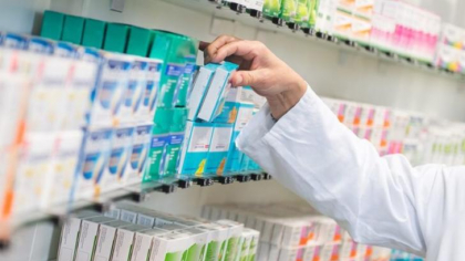 Donald Trump „bagă în corzi” industria farmaceutică cu noile tarife fiscale