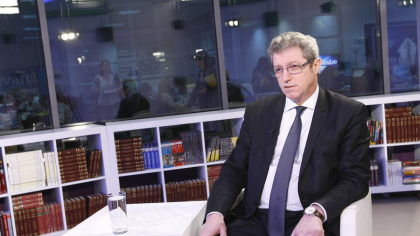 Nume-surpriză în discuțiile pentru Guvern: Bolojan, Cercel, Naumescu și Buzoianu în cărți pentru funcții-cheie