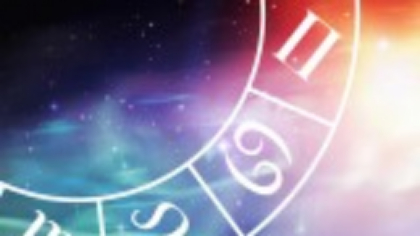 Horoscop săptămâna 7 – 13 iulie 2025: Uranus în Gemeni aduce revelații, iar Luna Plină în Capricorn cere maturitate