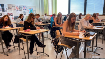 Secretele celui mai performant sistem educațional din lume. Este mult mai performant decât școala românească și are elevi fericiți, fără teme acasă