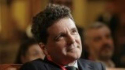 Nicuşor Dan consideră că cel mai important lucru pe care îl poate face statul român este să combată abandonului şcolar