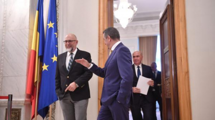 Audieri pe repede înainte. Guvernul Bolojan este votat astăzi în Parlament