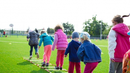 Educatoarea din Timișoara de la grădinița privată unde un copil a murit înecat a fost arestată