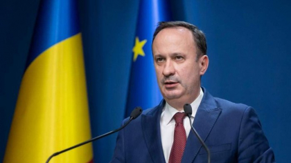 Ce scrie pe Facebook fostul ministru al fondurilor europene de la PSD, Adrian Câciu: ”Care ai vrut duş cu apă rece, extins la nivel naţional şi l-ai dus pe matematician acolo, vezi că începe să vină apa rece. Unora li s-a urât cu binele. Noi luăm o pauză”