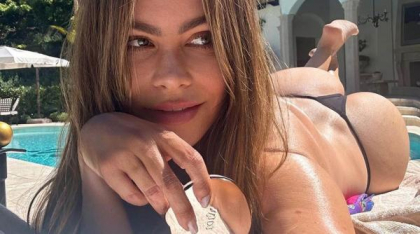Sofia Vegara, mesaj incitant fanilor săi: „La mulți ani de Ziua Internațională a Bikinilor, din Ibiza!”