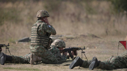 Exerciţii militare cu muniţie de război în poligonul Babadag din județul Tulcea