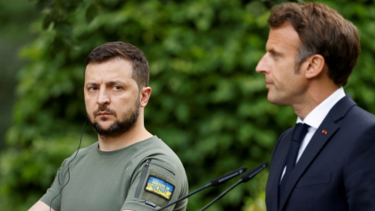 Zelenski și Macron, discuție telefonică de o oră. „Vom pregăti decizii comune cu Franța”