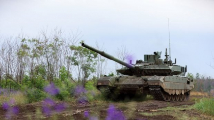 Rusia rămâne fără tancuri sovietice în războiul din Ucraina. Avertismentul care s-a adeverit după doi ani