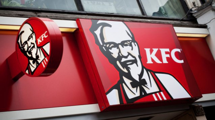 Bursă. Investitorii plătesc un multiplu mai mic pentru profiturile Sphera Franchise Group decât pentru profiturile McDonald’s, Yum! Brands, AmRest Holdings şi Heavitree Brewery