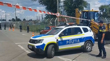 Un adolescent de 15 ani, suspectat că şi-a înjughiat mortal cumnatul. A fost prins într-un autobuz și dus la audieri