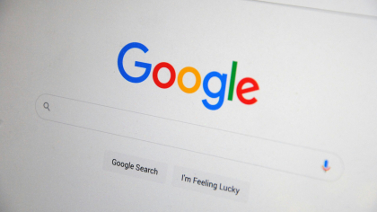 Google transformă Chrome în „browserul AI”: Gemini integrat, securitate sporită și asistenți inteligenți