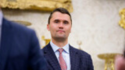 Pentagonul îi va sancţiona pe angajaţii săi care au postat comentarii batjocoritoare sau negative despre Charlie Kirk