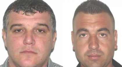 Ei sunt cei 2 pescari căutați de miercuri, după ce bărcile lor au fost lovite de o barjă în apele Dunării. Al treilea pescar a fost salvat la timp de către marinari