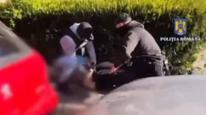 A răpit un bebeluș de lângă bunica lui și l-a dus cu mașina într-un sat din Timiș. A fost găsit după doar 3 ore. Decizia surprinzătoare a judecătorilor