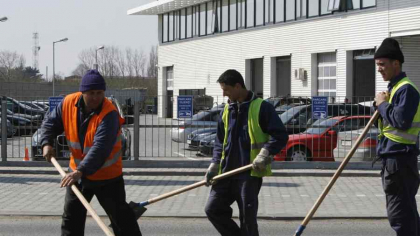 Munca la români, spre coada Uniunii Europene