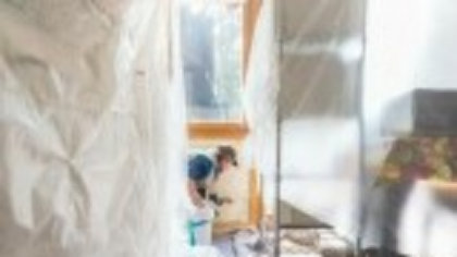 Un cuplu din Marea Britanie a făcut o descoperire șocantă în timp ce își renova casa. „Era foarte ciudat”. FOTO