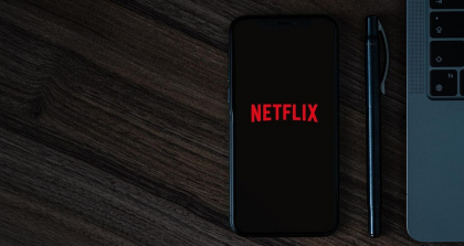 Serialul care face furori pe Netflix. A urcat pe locul 1 în topul vizionărilor, la doar o zi de la lansare