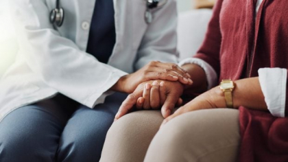 Revoluție în oncologie: Marea Britanie lansează tratamentul „Calul Troian”. Când ar putea ajunge tratamentul în UE