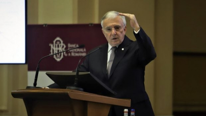 Mugur Isărescu: „Dacă nu repunem pe picioare rapid fondurile europene, nu văd unde s-ar putea duce lucrurile”