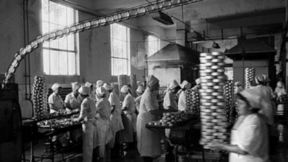 Aromele verii și ale toamnei, strânse de români în conserve: de la rețetele lui Mihail Kogălniceanu la prelucrarea industrială a peștelui