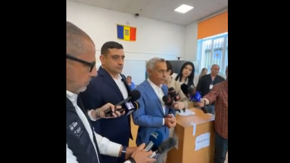 George Simion a mers la vot însoțit de Călin Georgescu. Ce mesaje au transmis cei doi (VIDEO)
