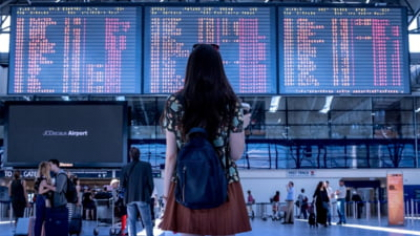 Dronele ucrainene au închis de 10 ori în 24 de ore aeroporturile din Moscova. Peste 130 de zboruri au fost redirecționate