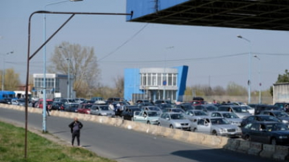 Controale prelungite în mai multe puncte de trecere a frontierei din Europa. MAE, anunț pentru români