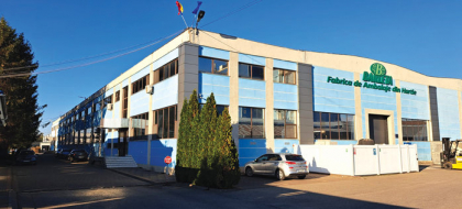 Fabrica Barleta din Bacău, care produce pungi, saci şi sacoşe din hârtie: Aducem pentru prima oară forţă de muncă din India. Tinerii români nu îşi mai doresc să muncească în producţie