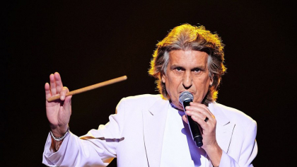 7 iulie: S-a născut Toto Cutugno, artistul italian care a interpretat melodia românească „Ciobănaș cu 300 de oi” la Cerbul de Aur