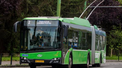 39 de șoferi de autobuz din Brașov au fost reținuți, furau motorină direct din rezervoare